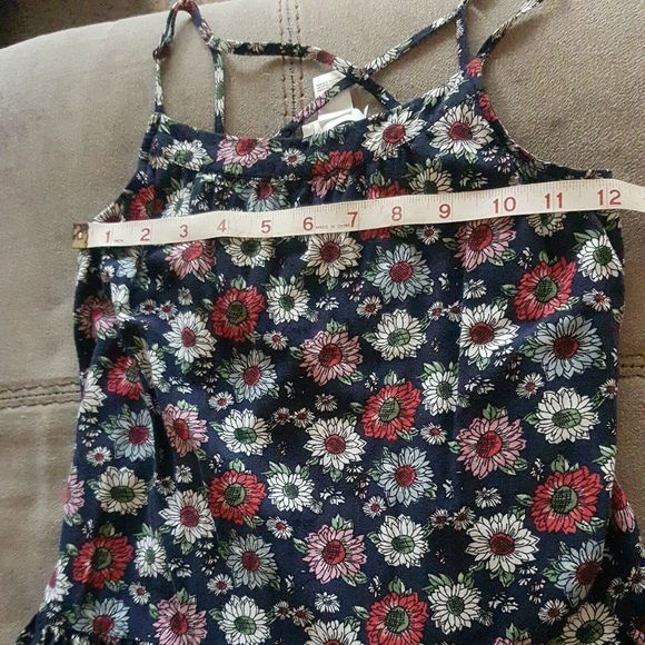 Forever 21 Girls Size 11 Size 12 Spaghetti Cross Straps Blouse Tank Top Floral - Picture 11 of 12